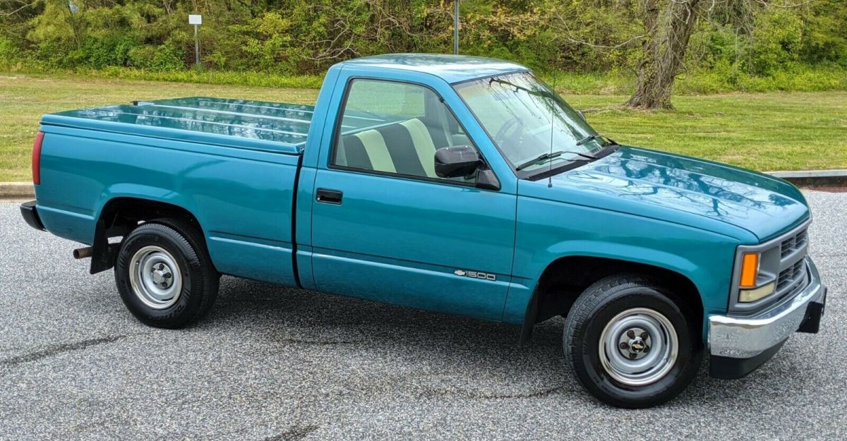 1994 Chevrolet C/K Pickup 1500 NO RESERVE 76K ORIGINAL MILES 4.3L V6 CLEAN!! - photo 6