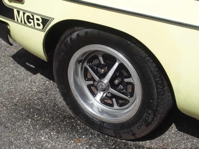 1976 MG MGB - photo 4
