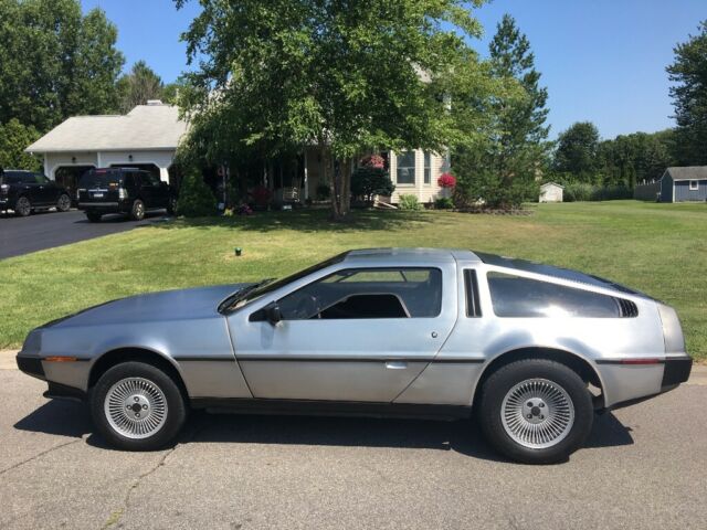 1981 DeLorean DMC-12 - photo 2
