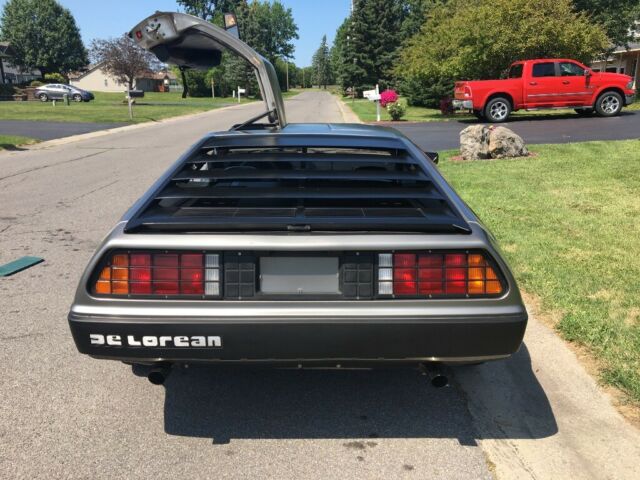 1981 DeLorean DMC-12 - photo 5