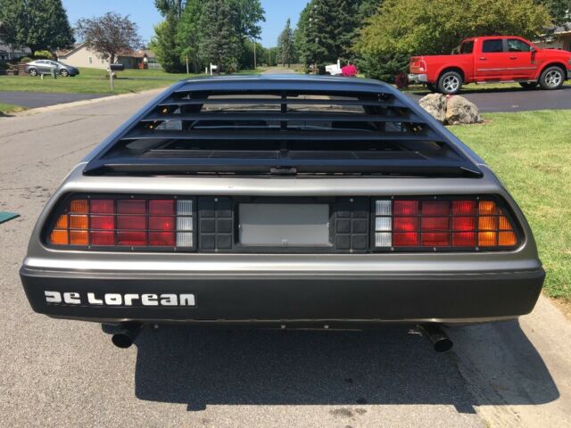 1981 DeLorean DMC-12 - photo 6