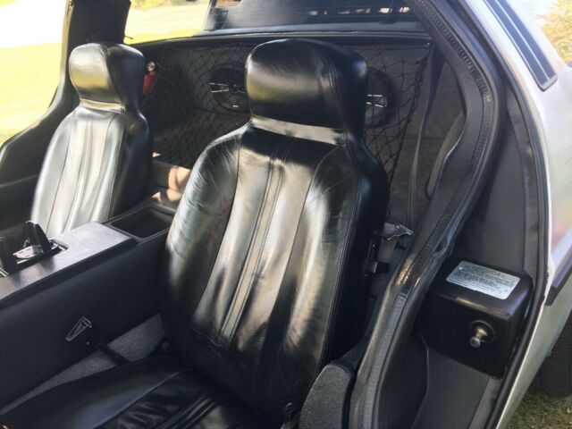 1981 DeLorean DMC-12 - photo 9