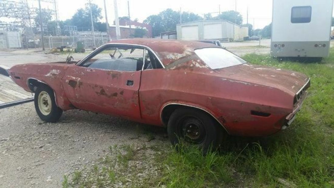 1970 Dodge Challenger - photo 8