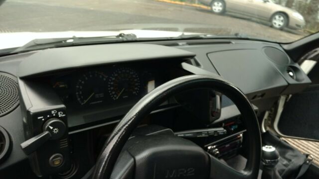 1986 Toyota MR2 -- - photo 12