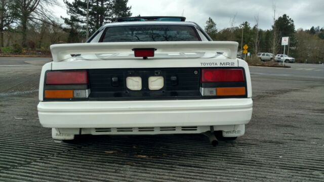 1986 Toyota MR2 -- - photo 4