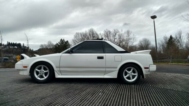 1986 Toyota MR2 -- - photo 6