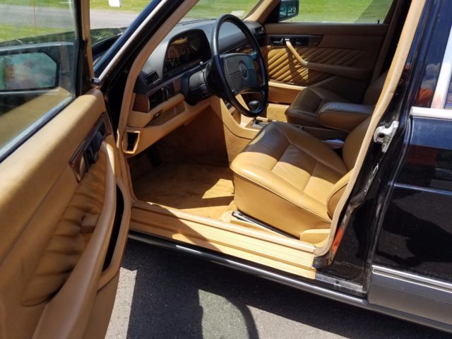 1989 Mercedes-Benz 400-Series Leather - photo 7