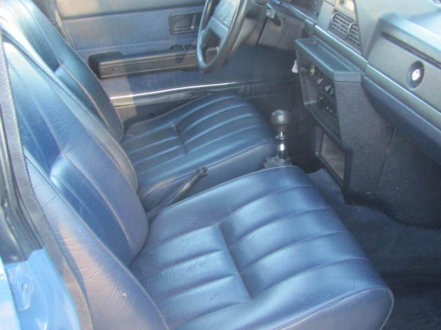 1989 Volvo 240 5 Speed Wagon - photo 13