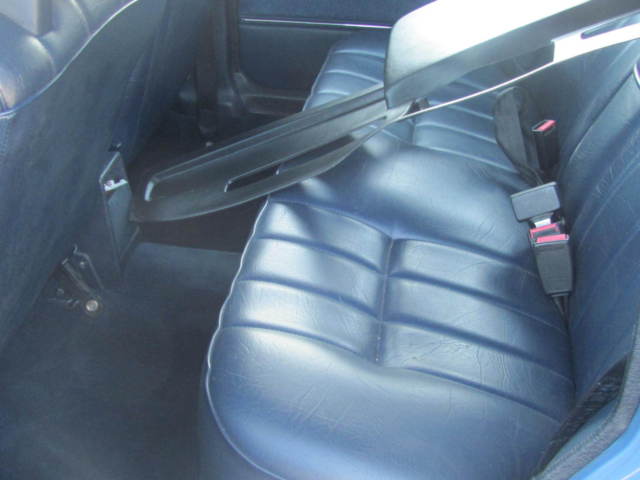 1989 Volvo 240 5 Speed Wagon - photo 9