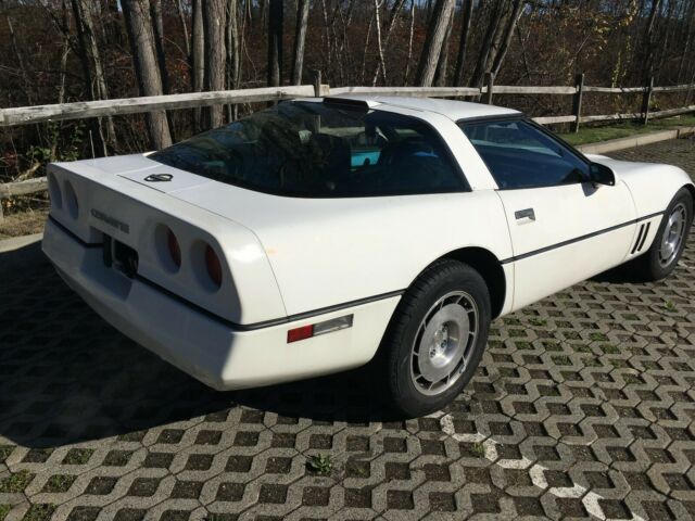 1986 Chevrolet Corvette - photo 3