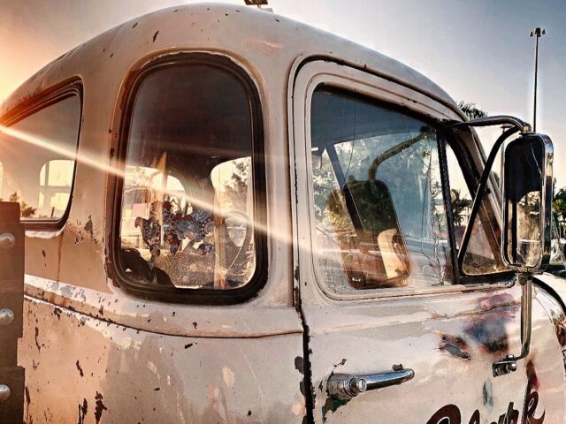1952 Chevrolet Other Pickups 3500 - photo 9