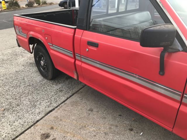 1987 Mazda B-Series Pickups B2200 - photo 10