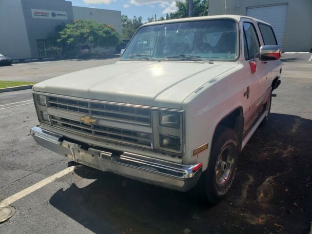 No Reserve Blazer K5 4X4 1986 Chevrolet Blazer K5 4x4