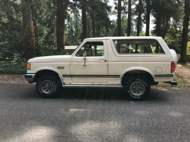 1989 Ford Bronco XLT - photo 6