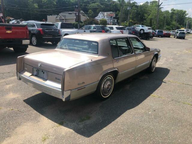 1989 Cadillac DeVille - photo 5