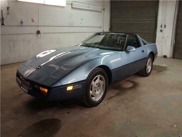 1984 Chevrolet Corvette -- - photo 2