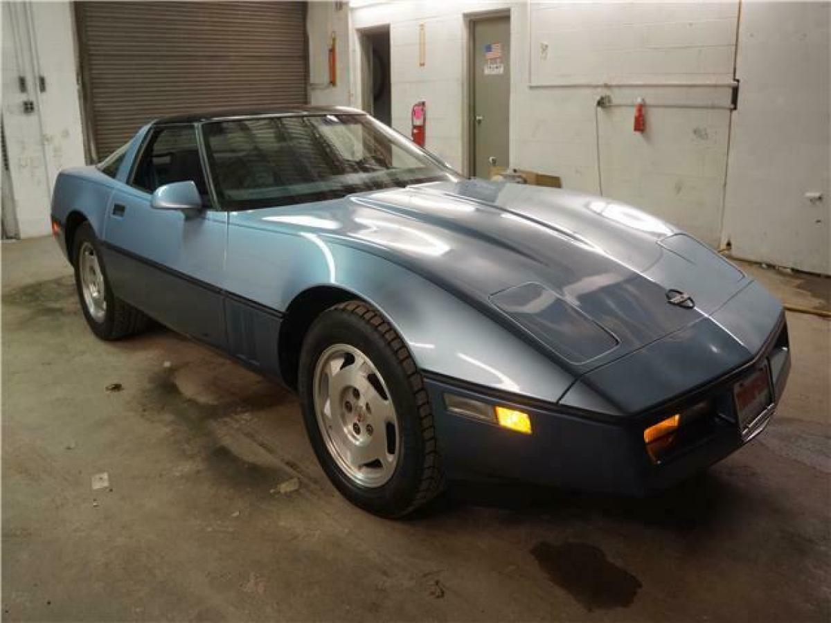 1984 Chevrolet Corvette - photo 3