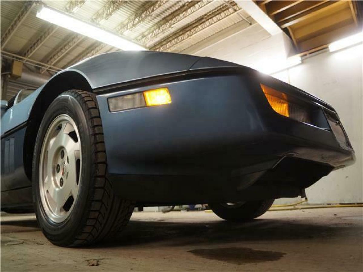 1984 Chevrolet Corvette - photo 8