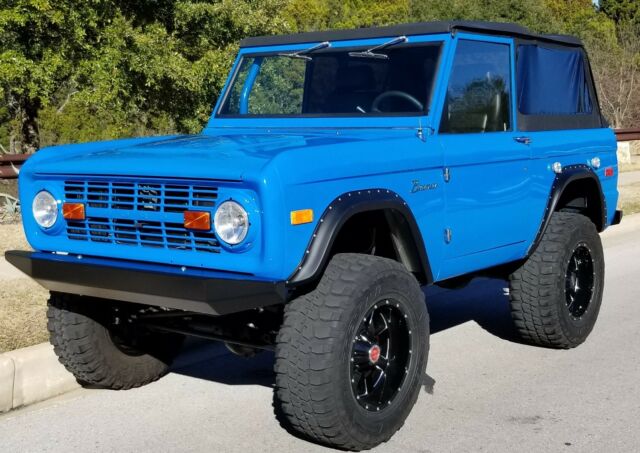 NO RESERVE - COYOTE 5.0 1976 Ford Bronco, Auto, A/C, Resto-Mod build 1976 Ford Bronco Explorer