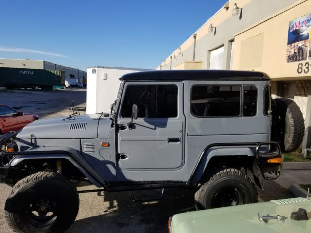 1980 Toyota Land Cruiser FJ40 - photo 7
