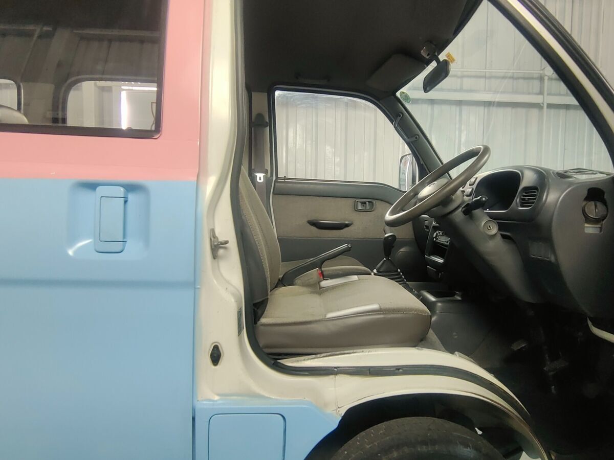 1994 Daihatsu ATRAI - photo 10