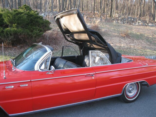 1962 Buick Electra 225 Convertible - photo 13