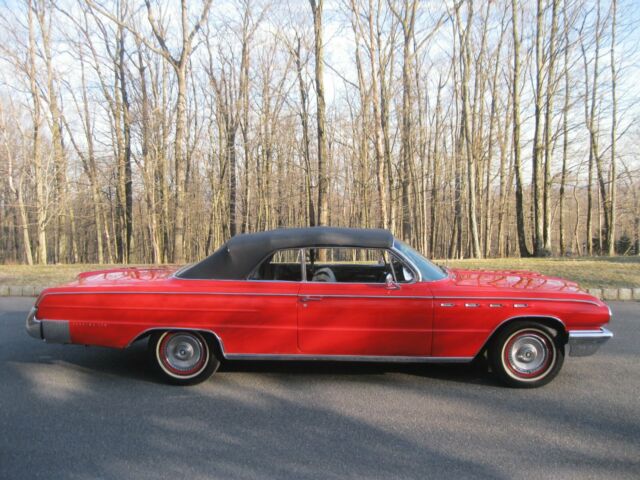 1962 Buick Electra 225 Convertible - photo 5
