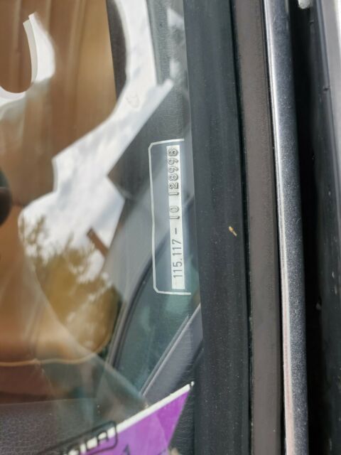 1976 Mercedes-Benz 200-Series 240D - photo 10