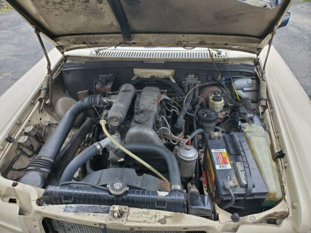1976 Mercedes-Benz 200-Series 240D - photo 12