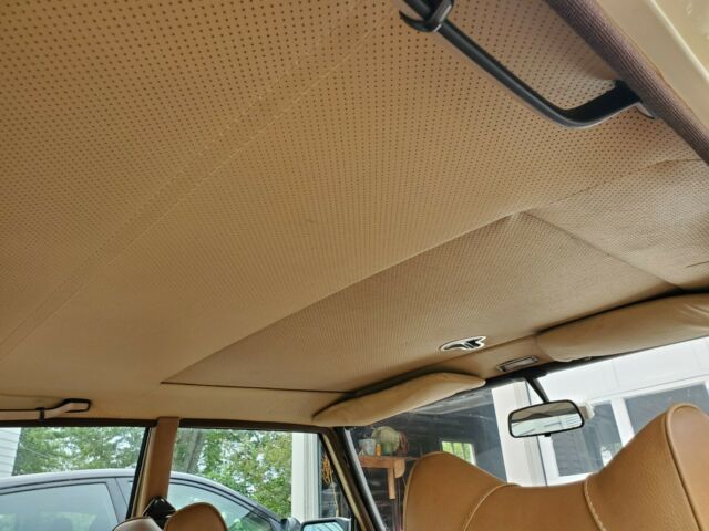 1976 Mercedes-Benz 200-Series 240D - photo 9
