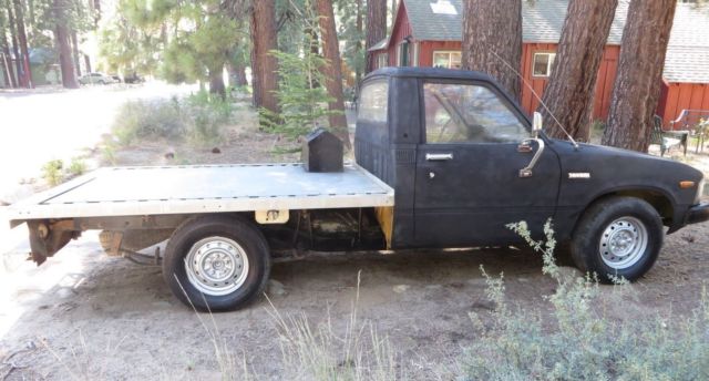 NO RESERVE Flatbed Pickup, 60K Miles, 22R Motor, Just California Smogged, Tagged 1983 Toyota Hilux Pickup Flatbed Work Truck NO RESERVE !