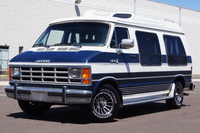 1988 Dodge Ram Van B250 - photo 2