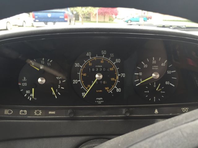 1982 Mercedes-Benz 300-Series - photo 3