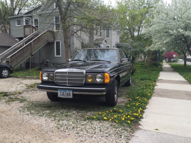1982 Mercedes-Benz 300-Series - photo 5