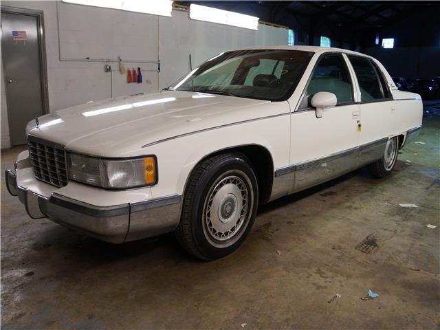 1993 Cadillac Fleetwood -- - photo 3