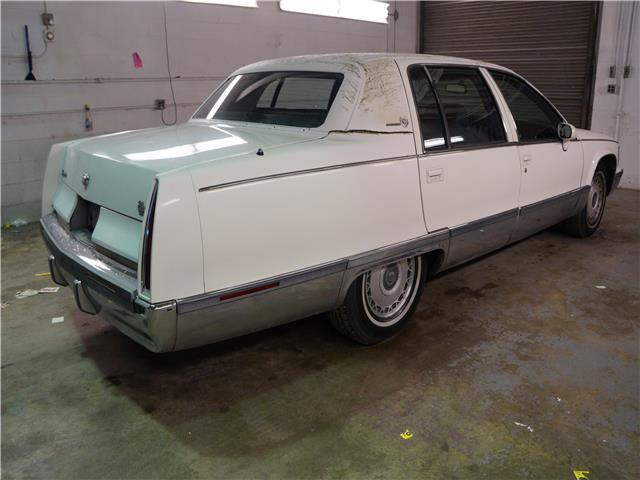 1993 Cadillac Fleetwood -- - photo 5