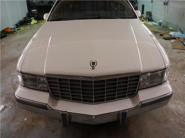 1993 Cadillac Fleetwood -- - photo 7