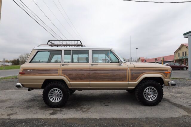 ***NO RESERVE*** | Just Restored | Original West Coast Vehicle 1990 Jeep Wagoneer Grand Wagoneer