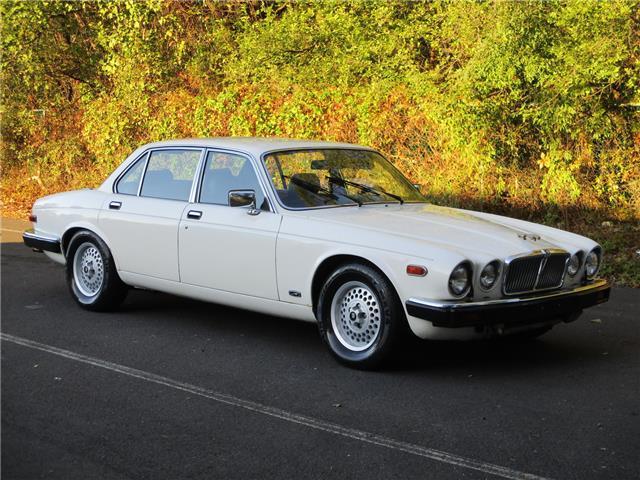 1985 Jaguar XJ6 SOVEREIGN 1 OWNER! 62K MILES! - photo 7