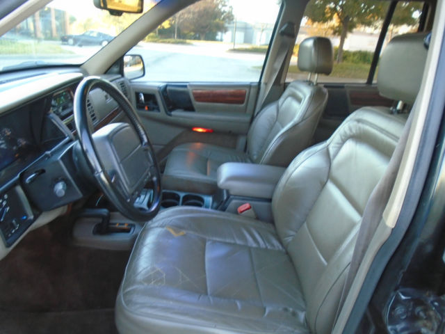 1993 Jeep Grand Cherokee Sport Utility 4-Door - photo 7