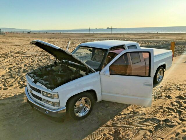 1992 Chevrolet C/K Pickup 1500 CHEYENNE 1972 1969 CST 1990 1991 454 SUPER SPORT - photo 2