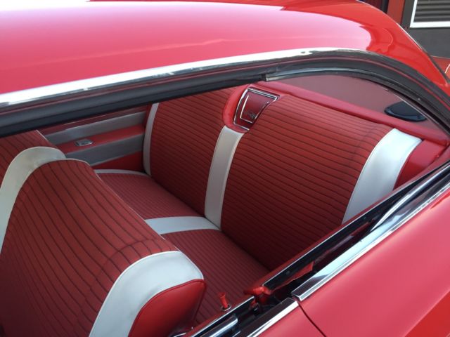 1961 Chevrolet Impala - photo 9