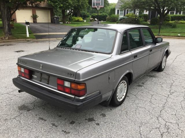 1992 Volvo 240 - photo 5