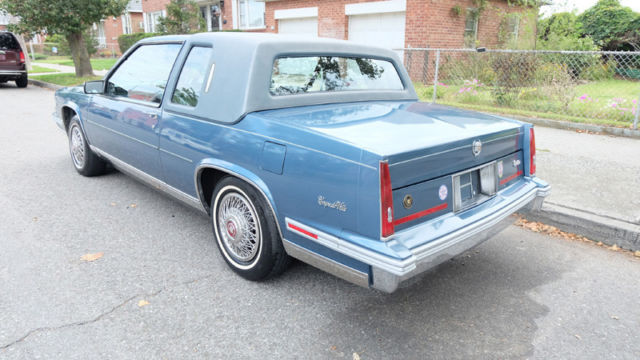 1986 Cadillac DeVille Coupe Deville with 23,000 miles! - photo 4