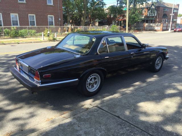 1985 Jaguar XJ6 - photo 3