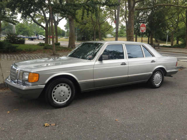 NO RESERVE! Only 27,000 miles, original window sticker and books, family owned!! 1989 Mercedes-Benz 400-Series 420 SEL