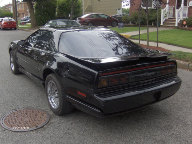 NO RESERVE! Only 64,000 miles, GTA edition, t-tops, leather, tons of engine mods 1991 Pontiac Trans Am Trans Am GTA