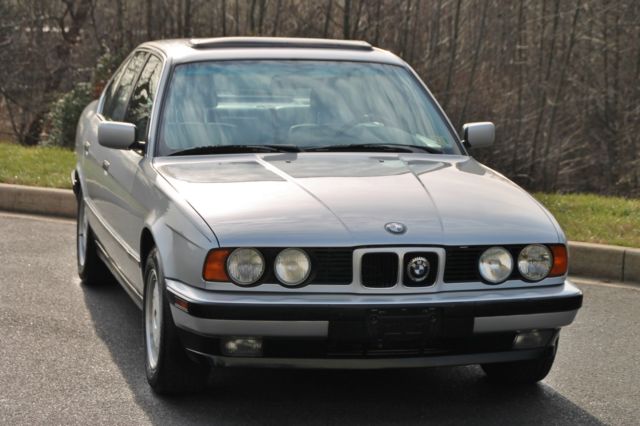 1993 BMW 5-Series NO RESERVE 1 OWNER BMW DEALER MAINTAINED MANUAL!!! - photo 2