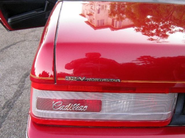 1993 Cadillac Allante - photo 2