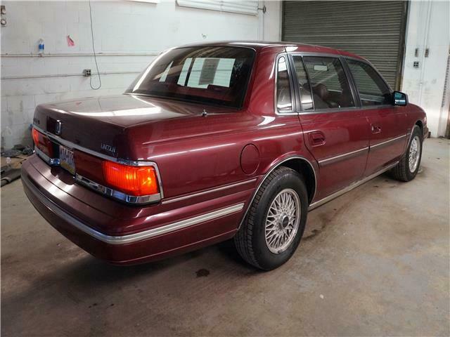 1993 Lincoln Continental Signature - photo 4